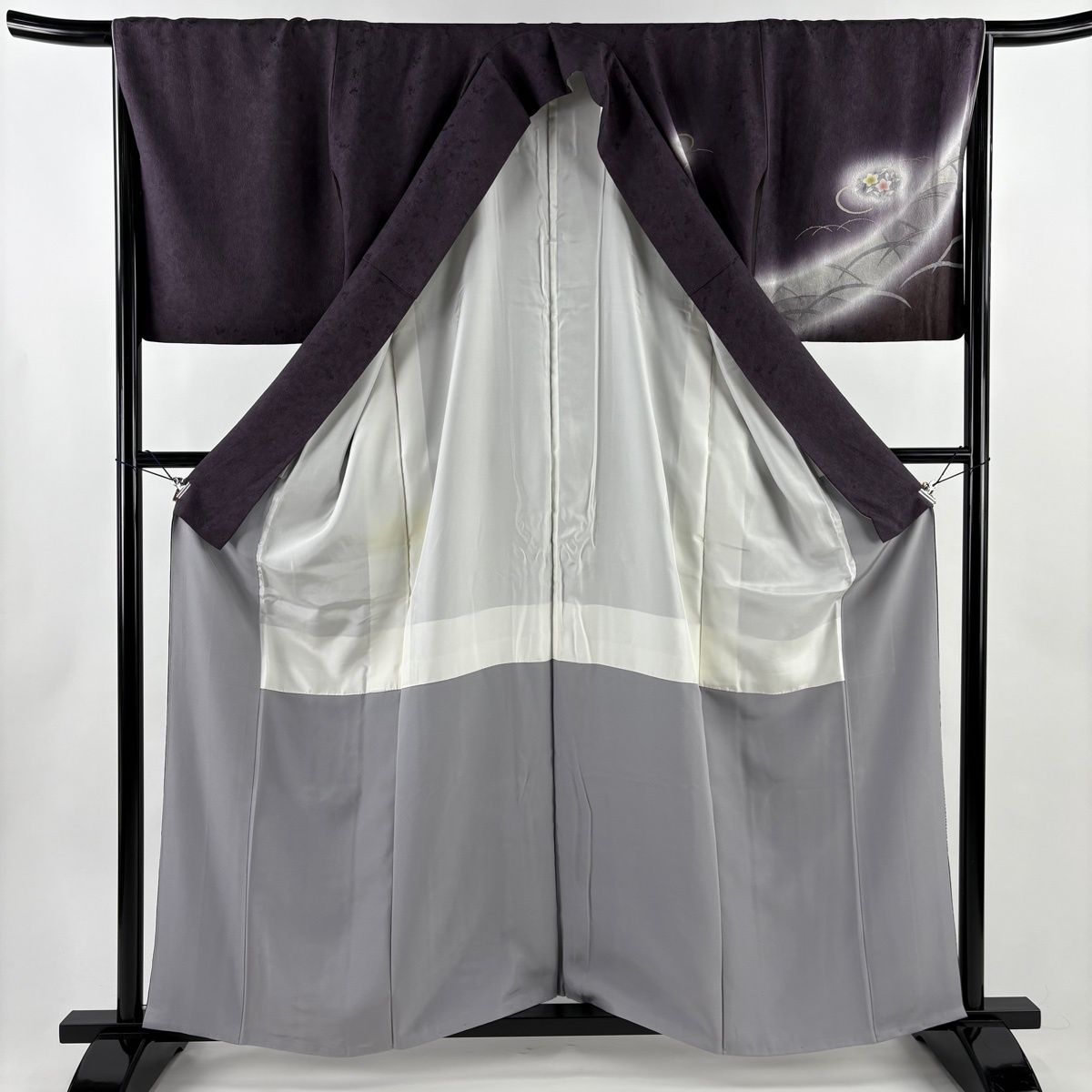  付下げ 身丈160 cm 裄丈66.5 M 袷 万寿菊 桔梗 金糸 金銀彩 紫 正絹 訪問着 付け下げ 着物