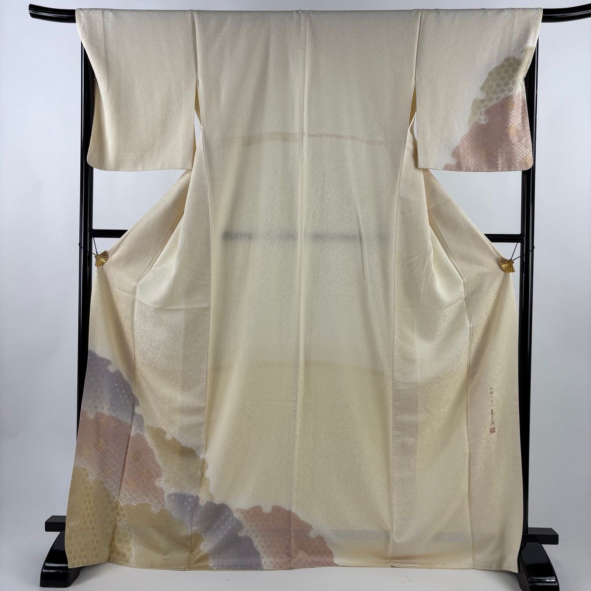 付下げ 身丈170.5 cm 裄丈68 L 袷 落款 雪輪 花菱 銀通し 金彩 クリーム 正絹
