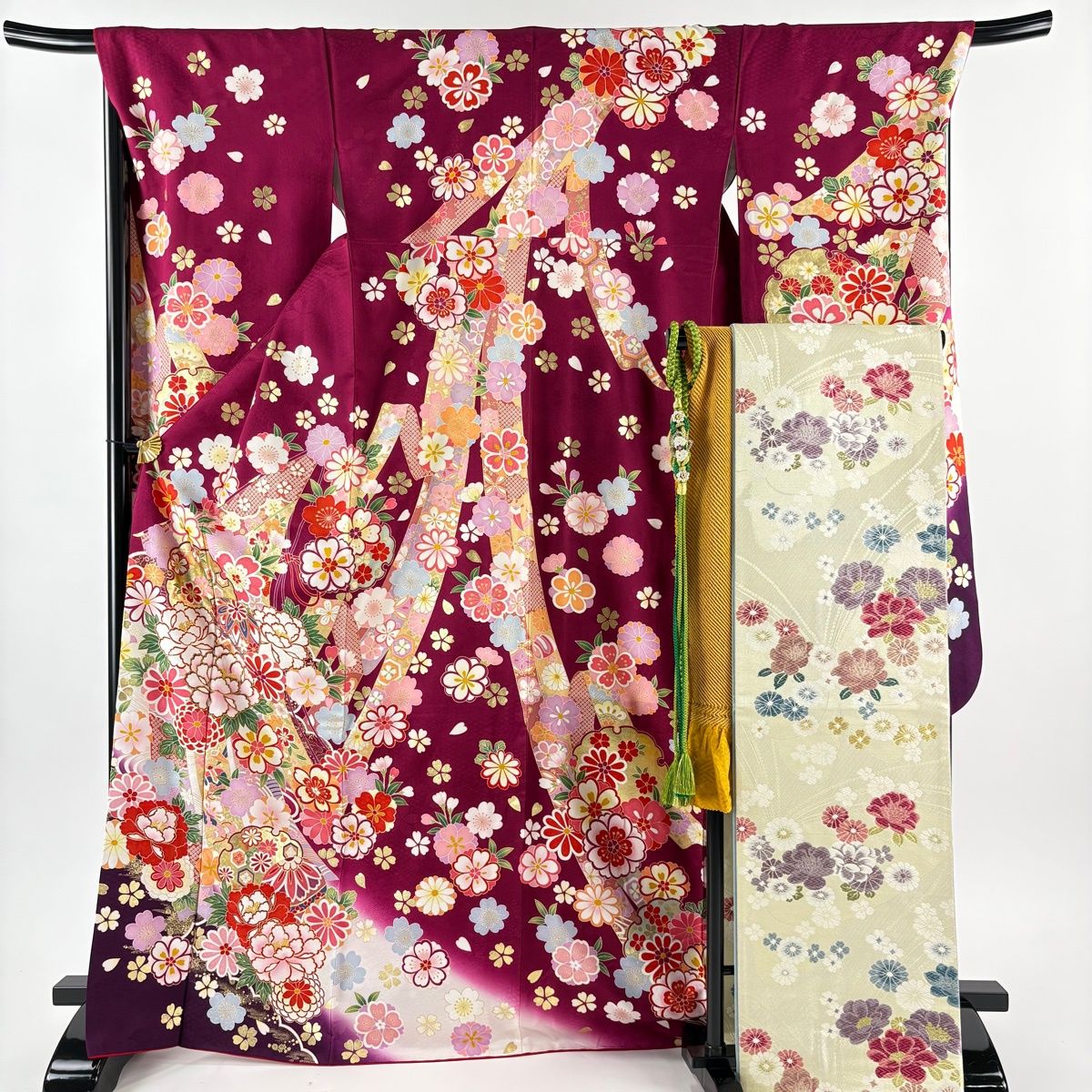 振袖 身丈170 cm 裄丈69.5 L 袷 袋帯フルセット 几帳 牡丹 金彩 赤紫 正絹 名品