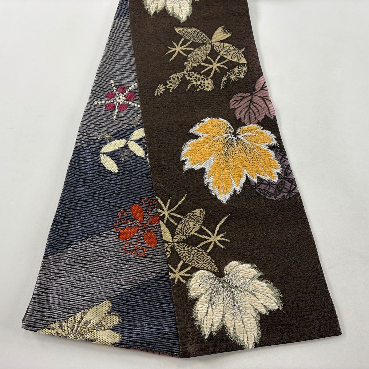 半幅帯 名品 やまと 葉柄 七宝 箔 焦茶色 正絹