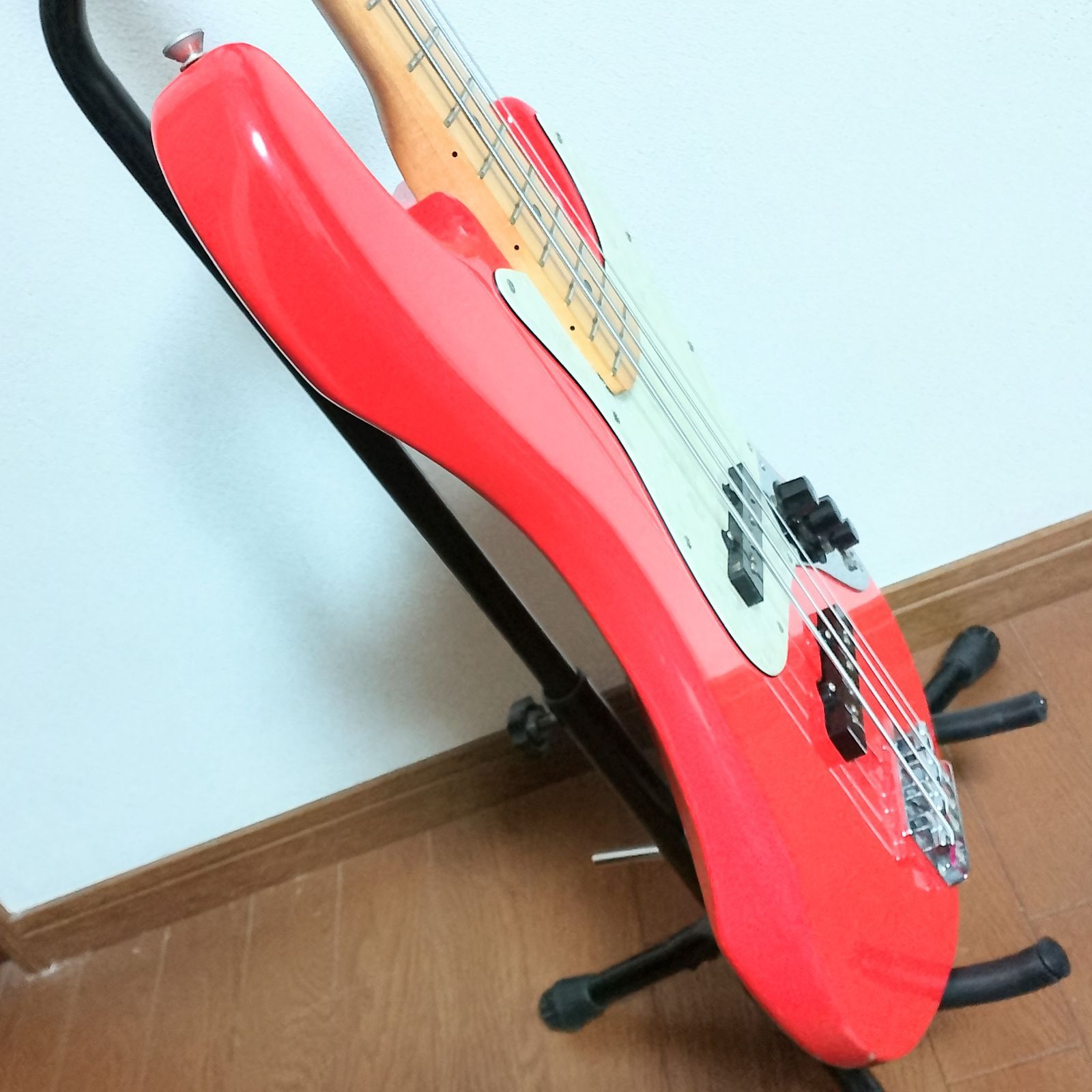 Vintage ジャズベースタイプ エレキベース オレンジ色 - メルカリ