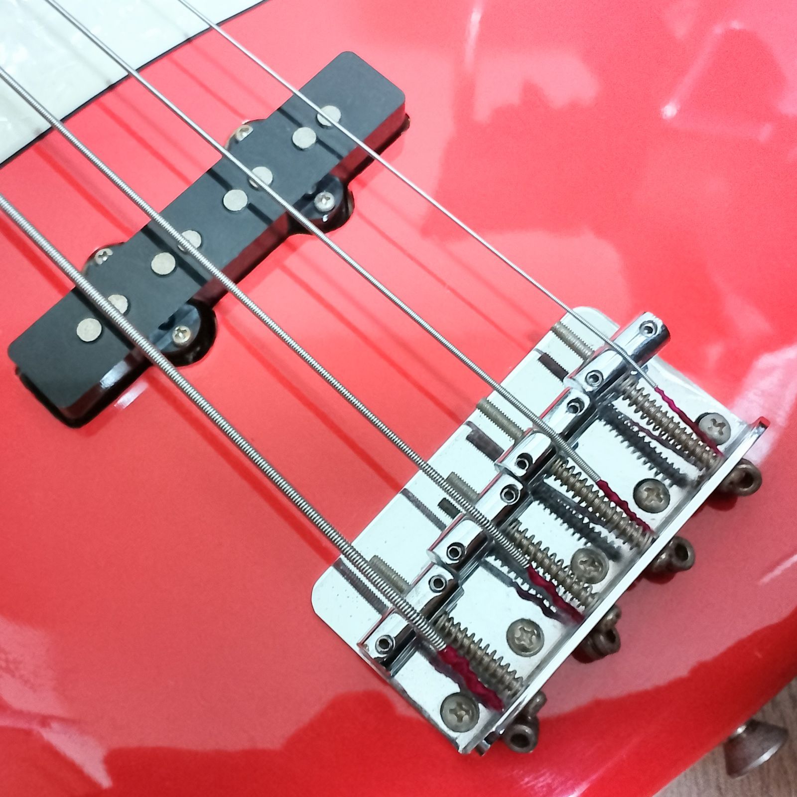 Vintage ジャズベースタイプ エレキベース オレンジ色 Vintage ジャズ