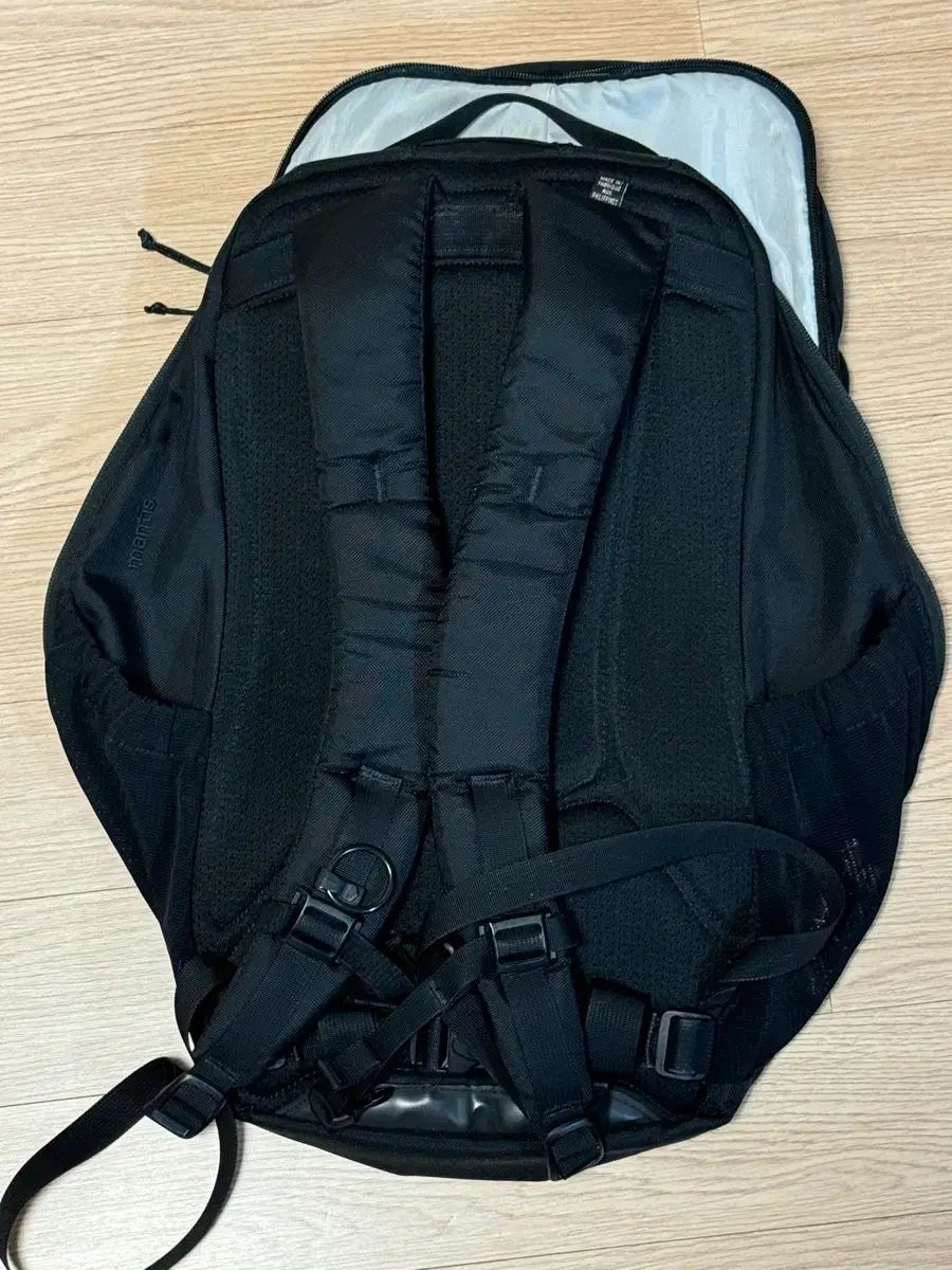 ARC TERYX アークテリクス マンティス２ 旧モデル