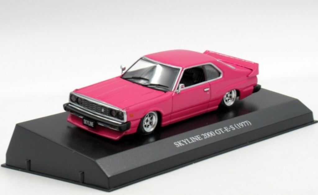 DISM 1/43スケール スカイライン HT 2000 GT-E・S 前期カスタム