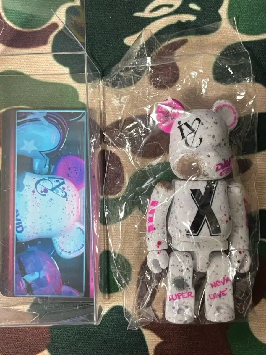 BE RBRICK ベアブリック 50탄 SUPER SECRET IVE アイヴ