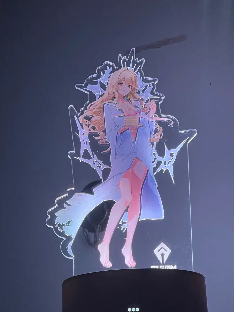 勝利の女神：NIKKE(ニケ) クラウン アクリル スタンド ムードライト