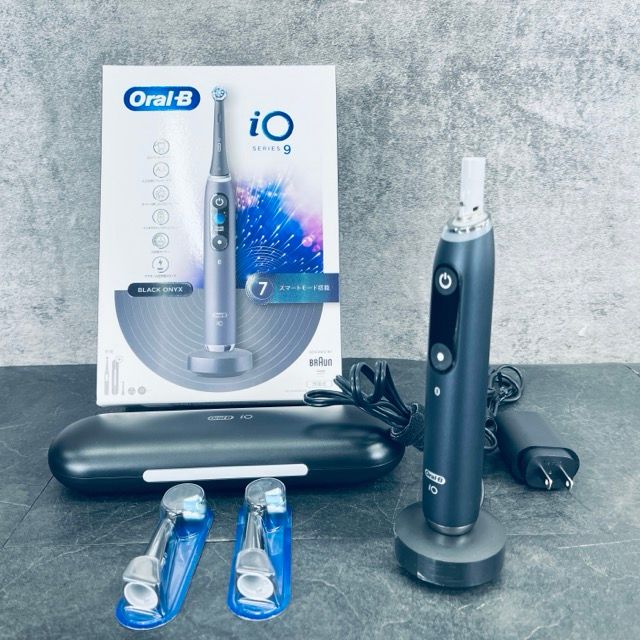 BRAUN ブラウン Oral-B iO SERIES 9 電動歯ブラシ 丸型回転ブラシ遠心マイクロモーション 替えブラシ付き 515200