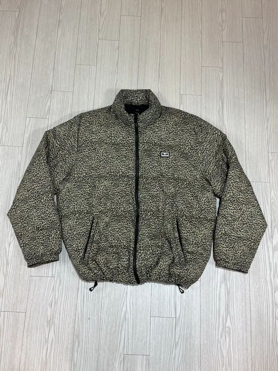 OBEY レオパード ホピ ダウン XL 感 状態A級 物