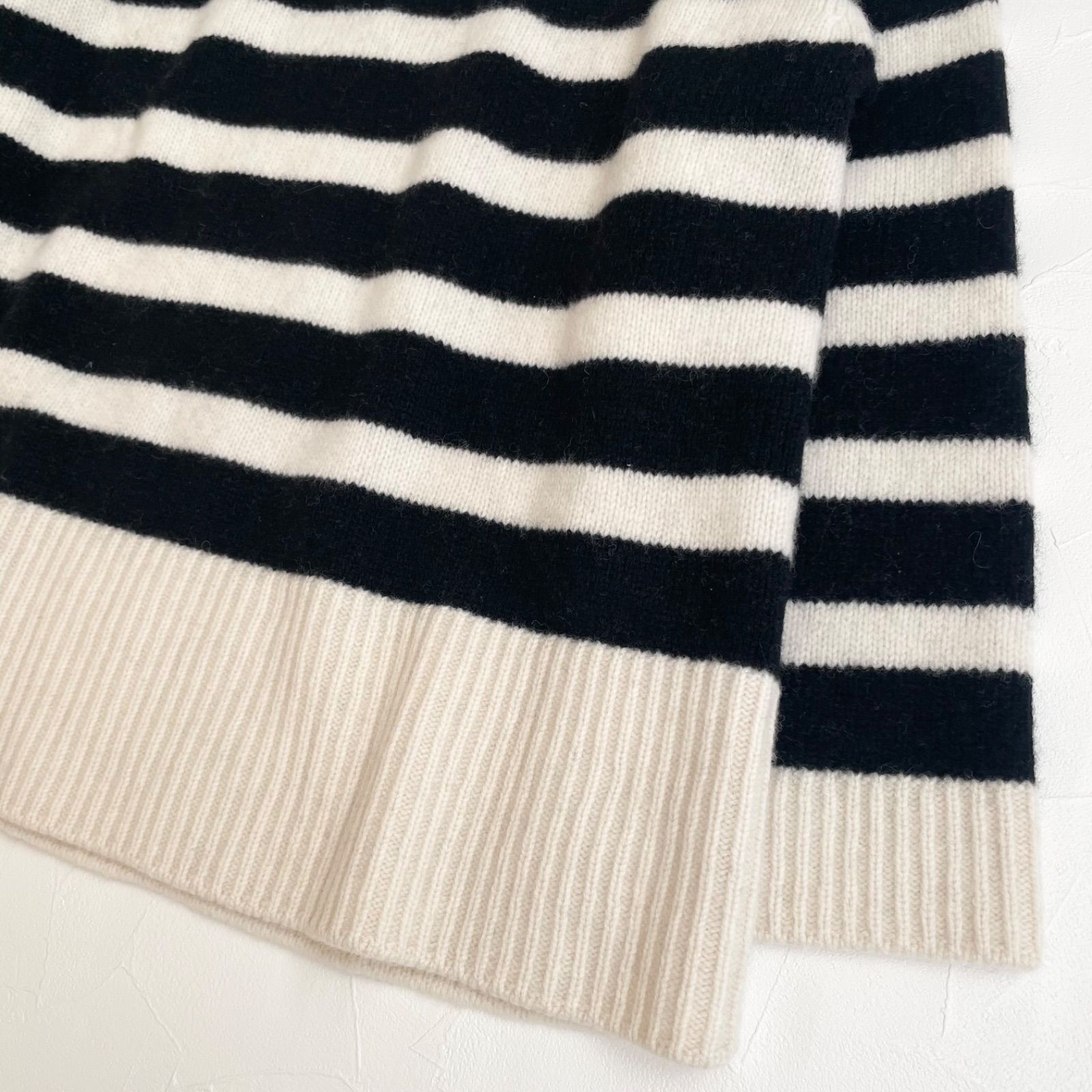 Deuxième Classe／ドゥーズィエムクラス カシミヤ混 ワイドボーダー