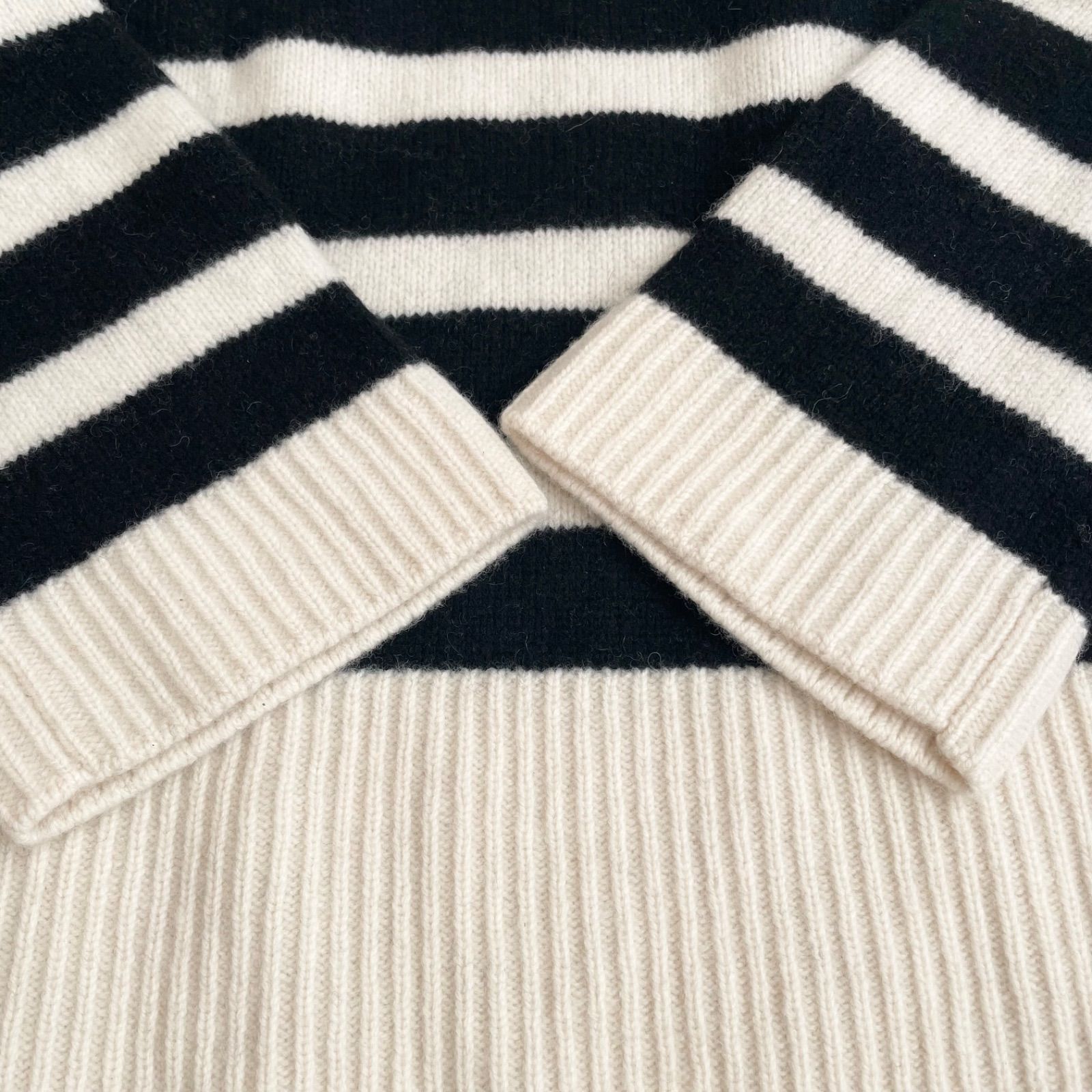 Deuxième Classe／ドゥーズィエムクラス カシミヤ混 ワイドボーダー