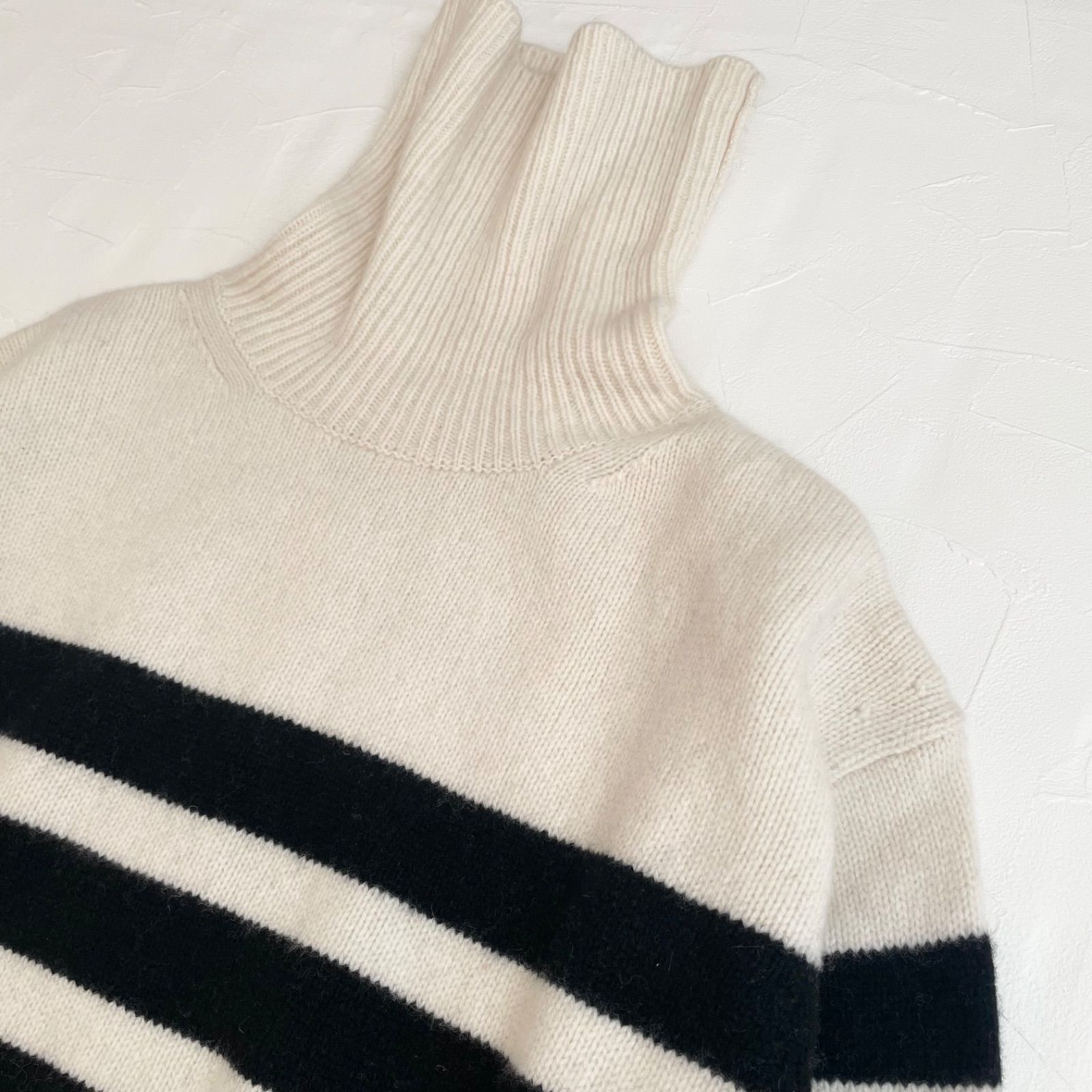 Deuxième Classe／ドゥーズィエムクラス カシミヤ混 ワイドボーダー