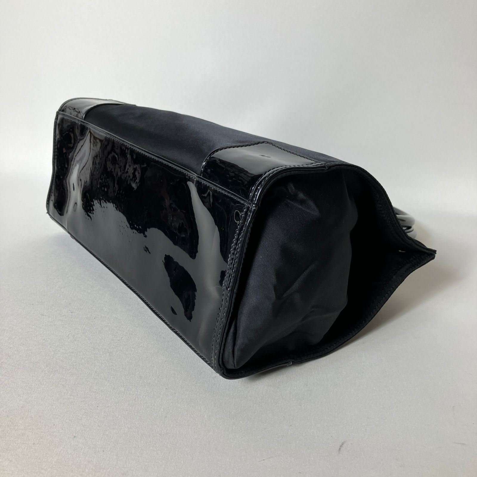 2511-138｜美品｜トリーバーチ エラ トートバッグ ブラック - メルカリ