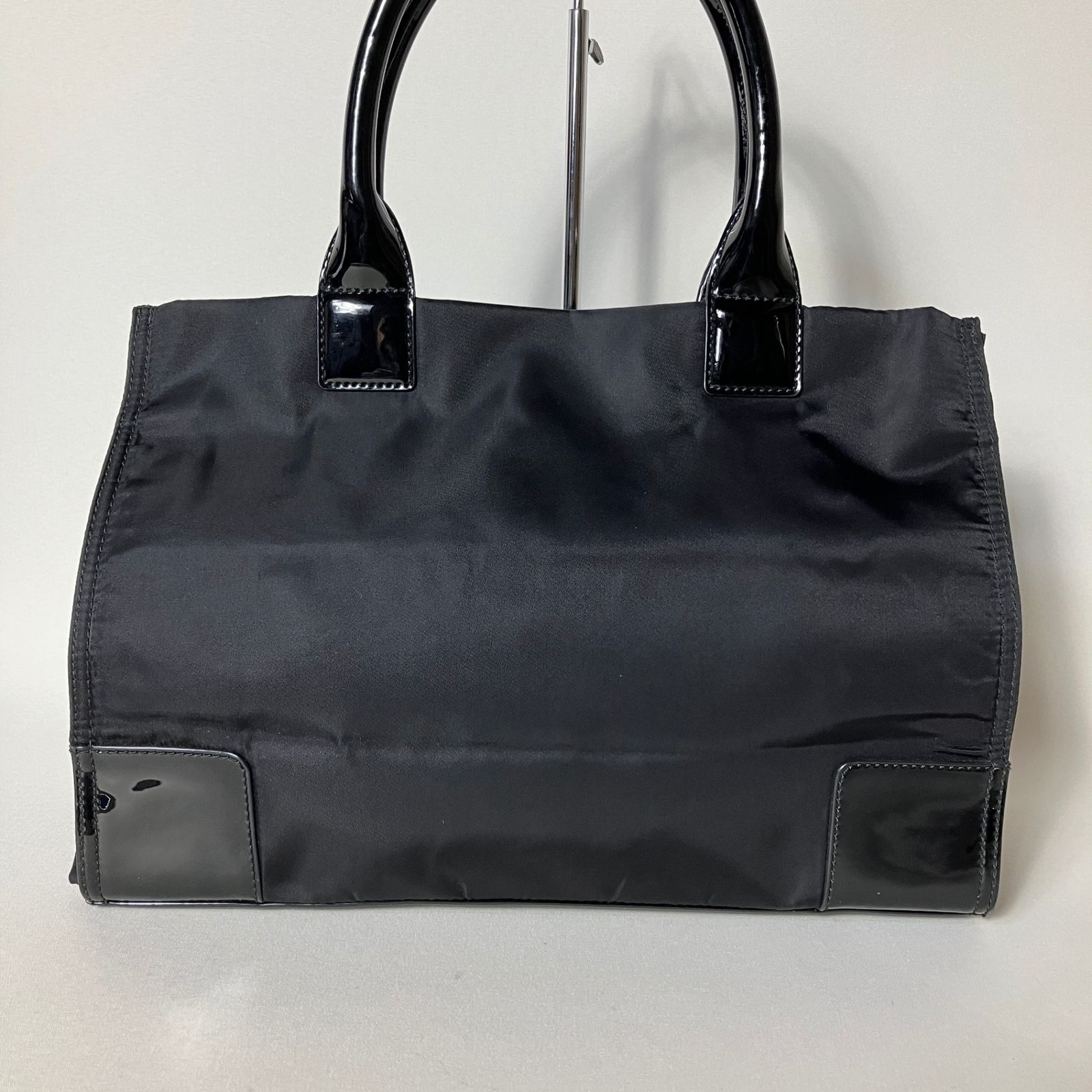 2511-138｜美品｜トリーバーチ エラ トートバッグ ブラック - メルカリ