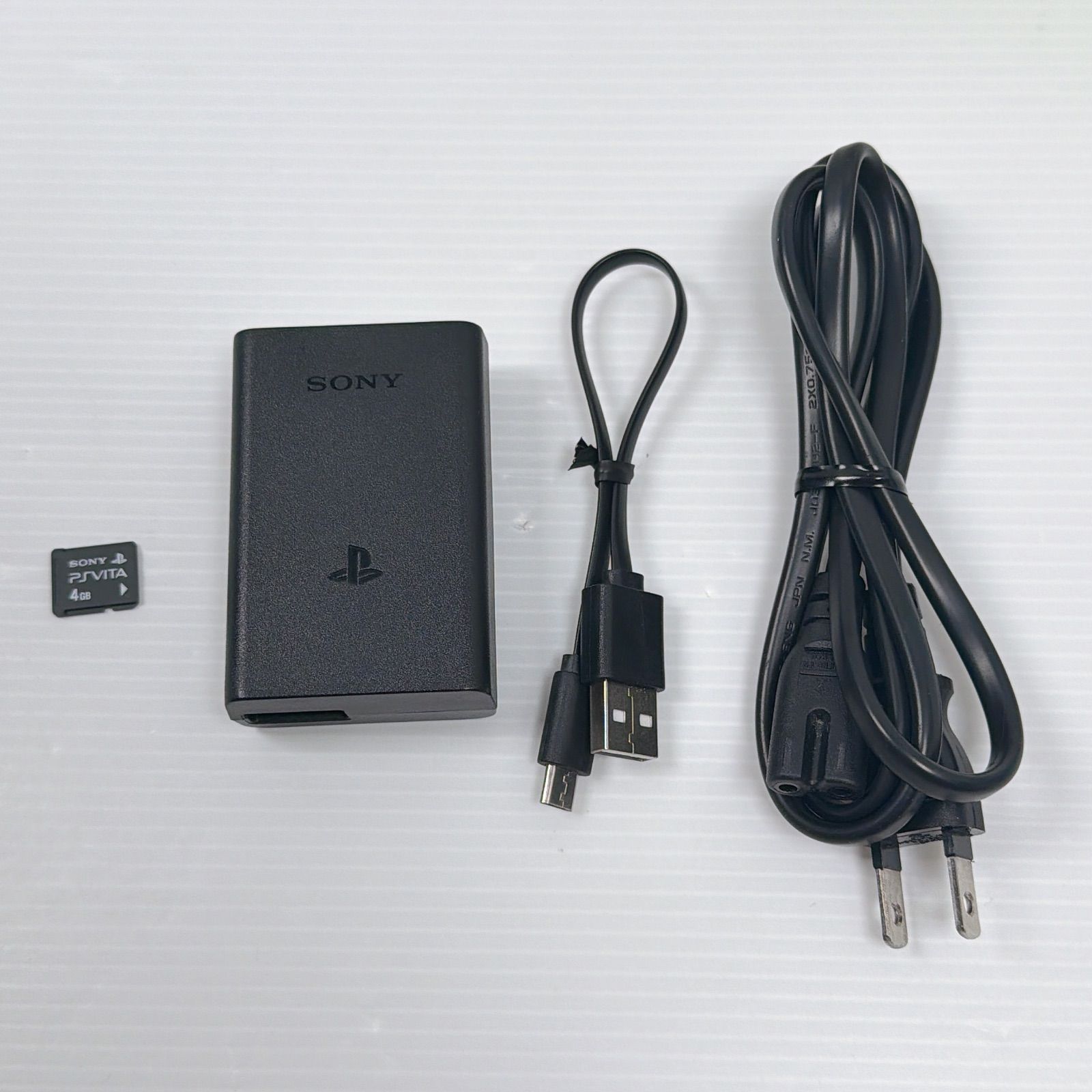  PSVITA PCH 2000 ライムグリーンホワイト PlayStation Vita FW 3 74 4 GB メモリカード付属 遊べるセット ソニー プレイステーション 本体 PS Vita(ヴィータ)