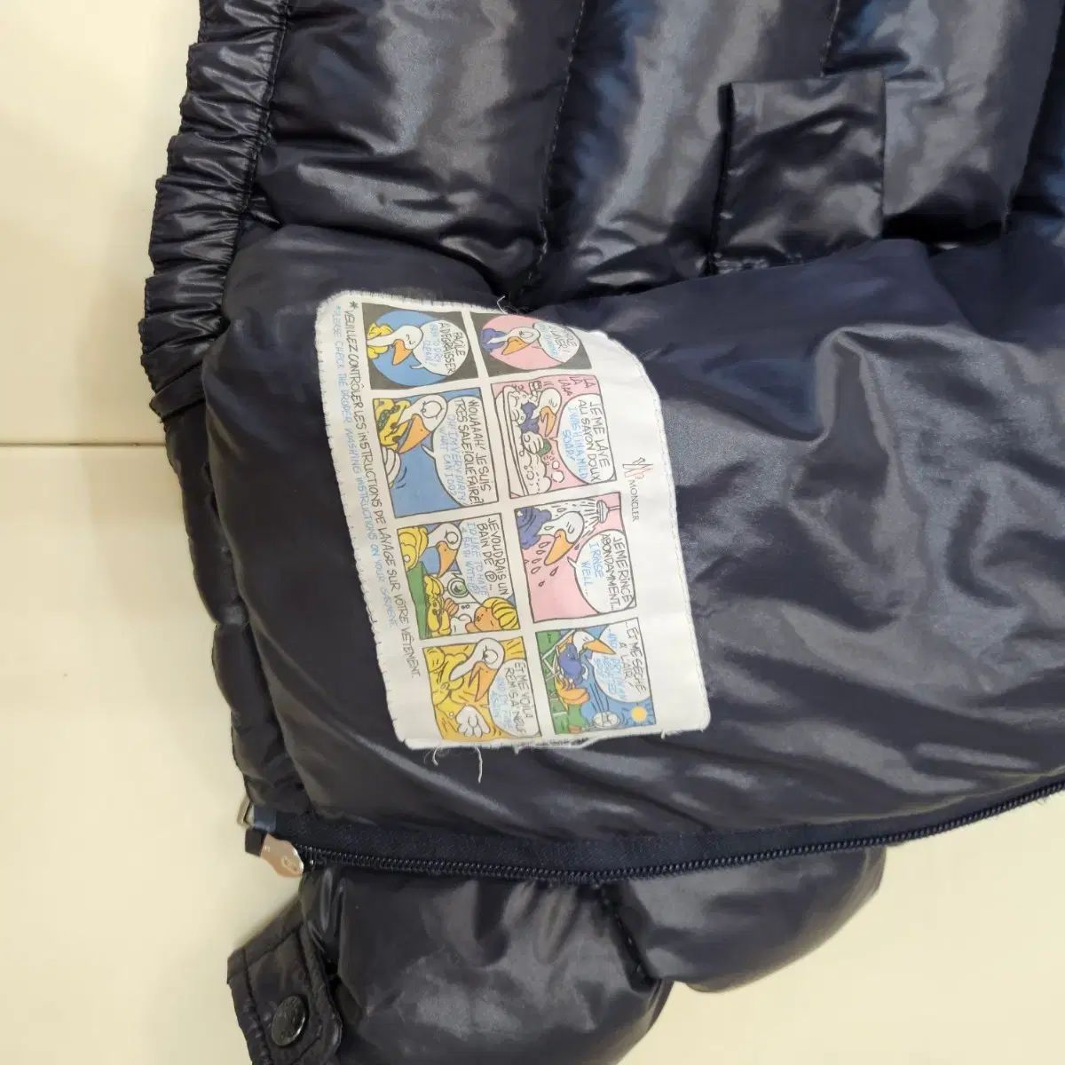 モンクレールキッズ ダウン