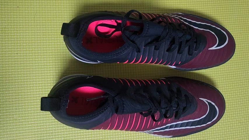ナイキ RUNNINGシューズ バーガンディ ブラック 255