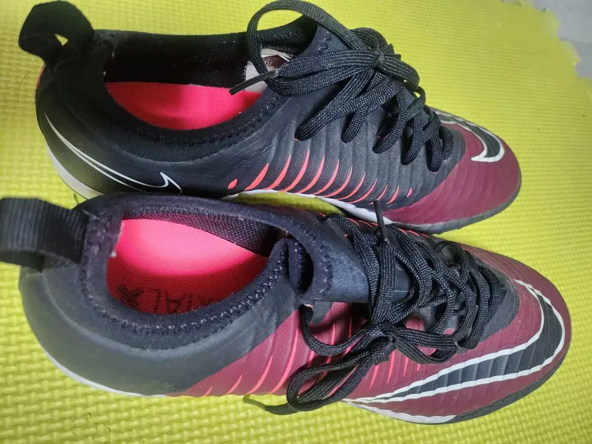 ナイキ RUNNINGシューズ