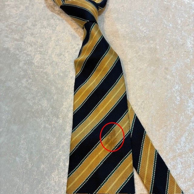 バーバリー Burberrys ネイビー ゴールドイエローストライプ シルク