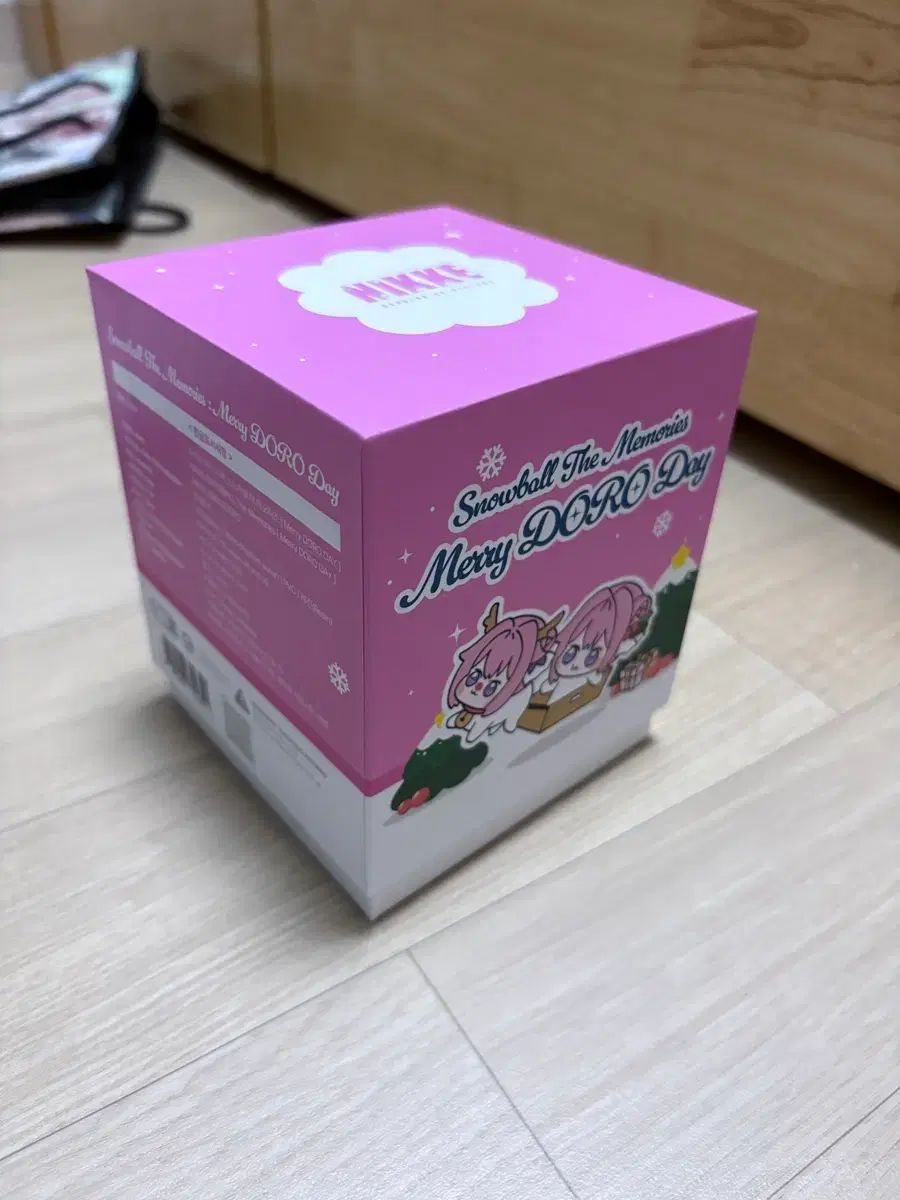 Agf 勝利の女神：NIKKE(ニケ) ドロロン スノードーム 限定 グッズ