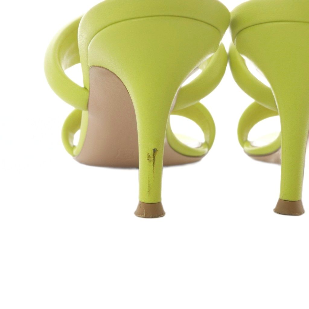 70 レザーサンダル