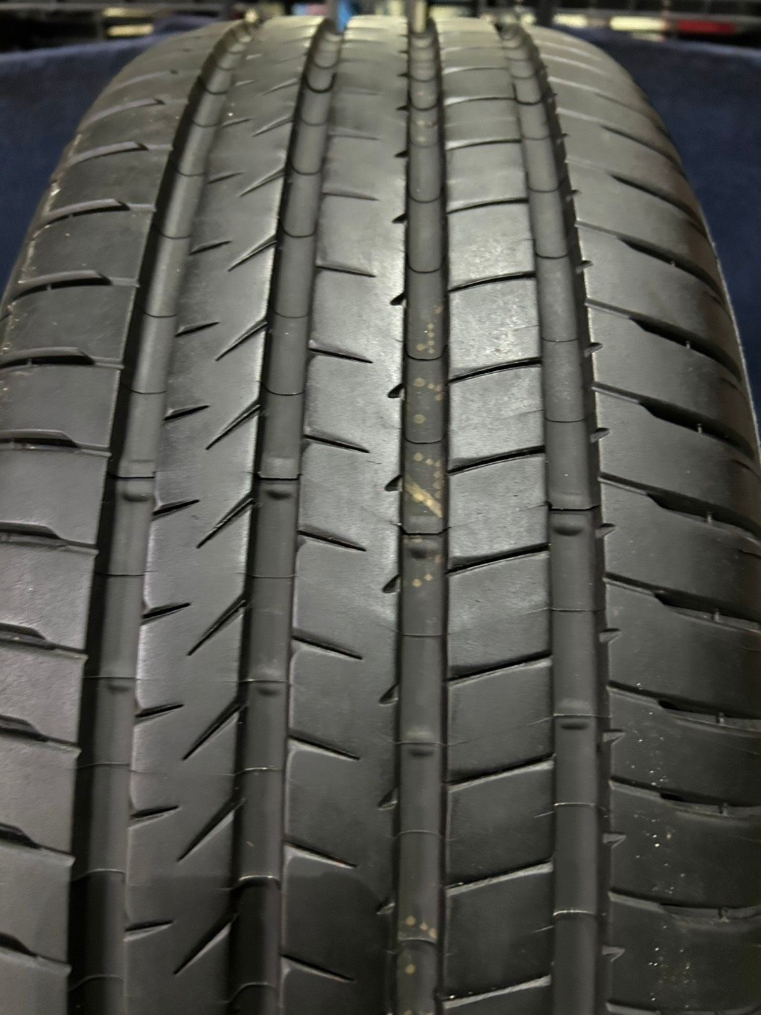 製造 溝9分山 ALENZA 001 1本 235 55 R 20 ASP 3384