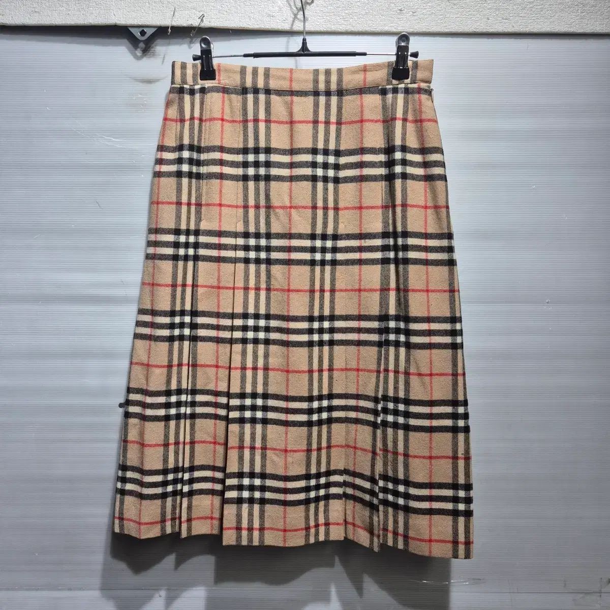 バーバリー チェック プリーツ スカート