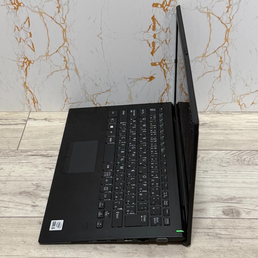 届いてすぐ使えます マウスはおまけ