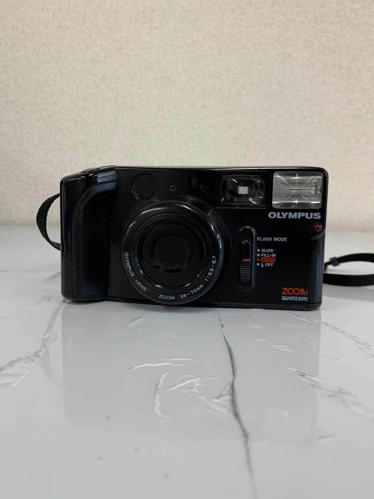 ☆3【動作未確認】OLYMPUS AZ-1 ZOOM フィルムカメラ 電池の部分開か 