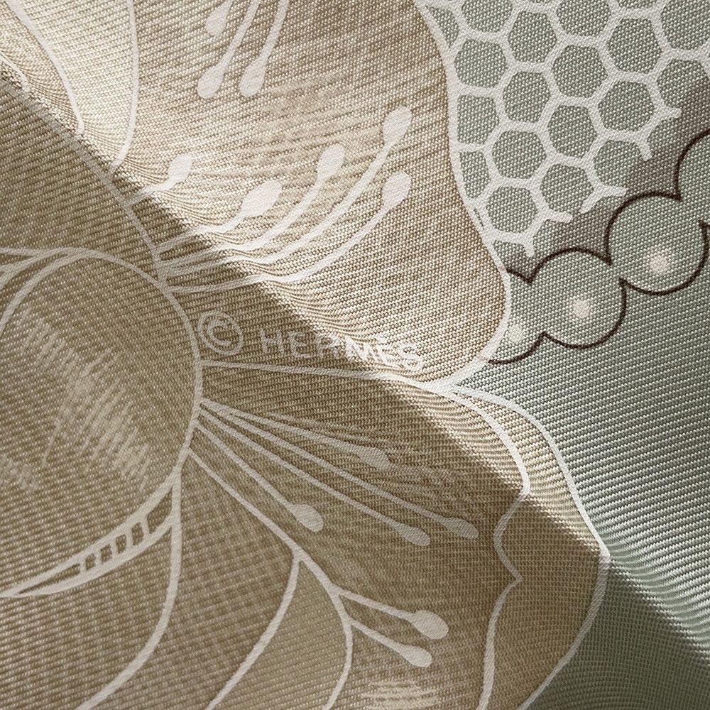 エルメス スカーフ カレ90 Doigts de Fee 妖精の指 シルク HERMES