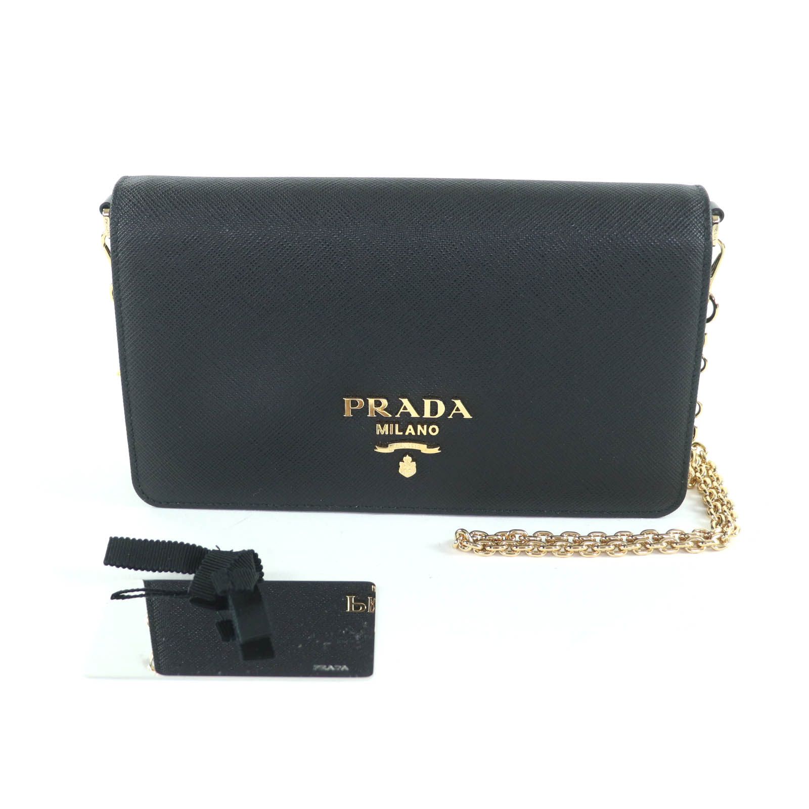 極美品★PRADA プラダ 1BP053 サフィアーノレザー ミニバッグ トライアングルチェーン付 ショルダーバッグ ブラック 伊製 定価374000円 極美品☆PRADA プラダ 1BP053 サフィアーノレザー ミニバッグ