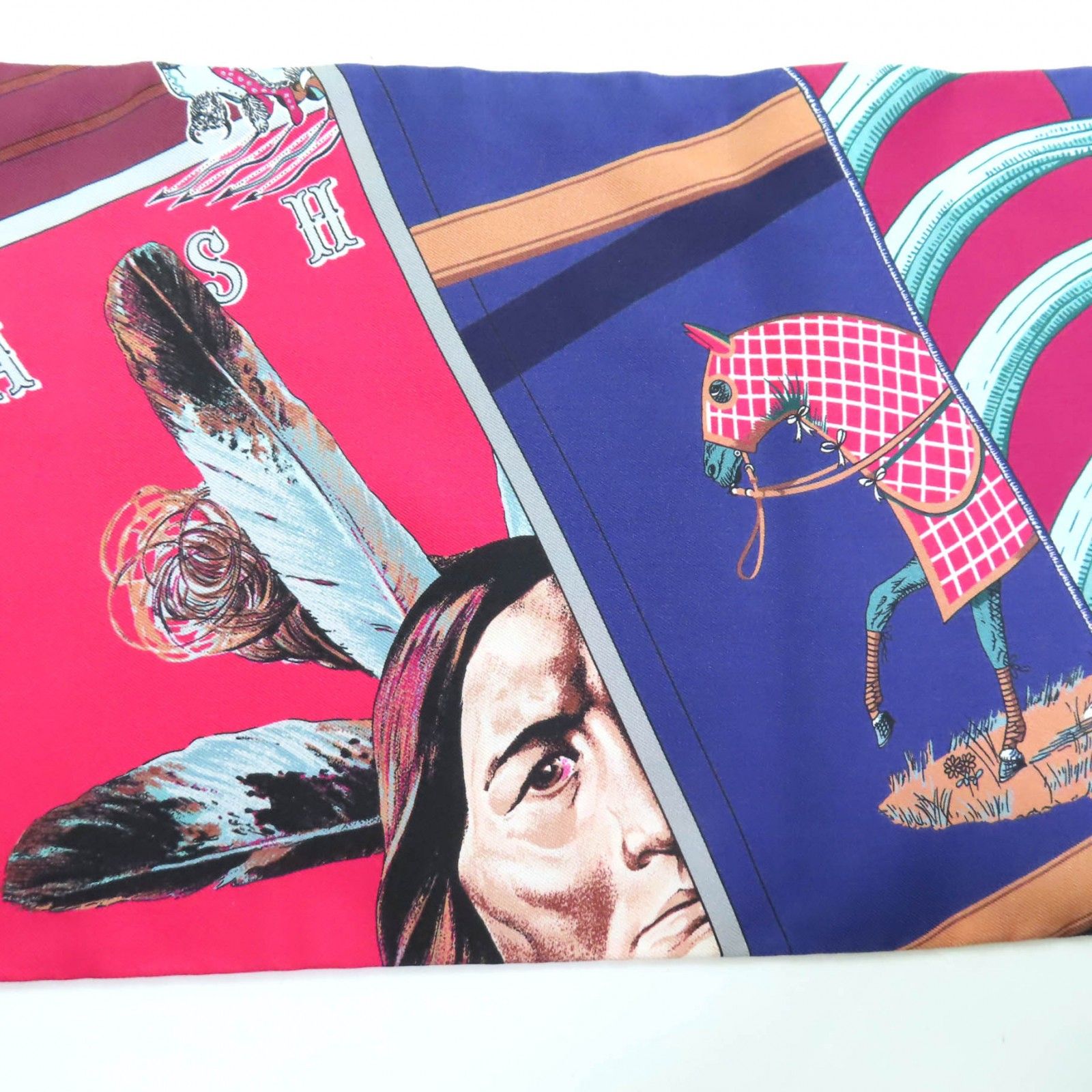  HERMES エルメス マキシツイリー CARREN EN CARRES シルク100％ ROSE INDIEN BODEAUX VERT スカーフ マルチ フランス製 レディース バンダナ スカーフ 小物