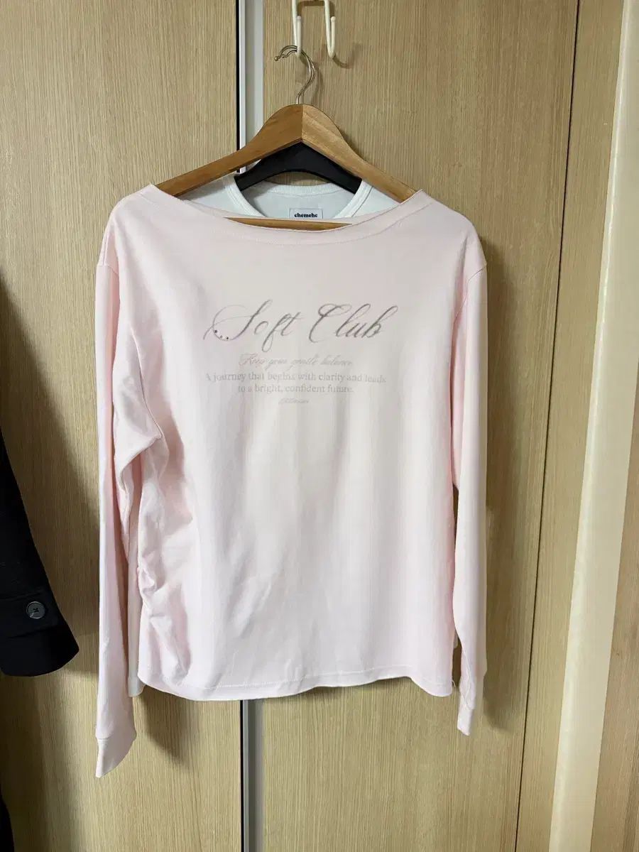 クリーシアー ソフトクラブ 片方オフショルダー kleesier Soft Club