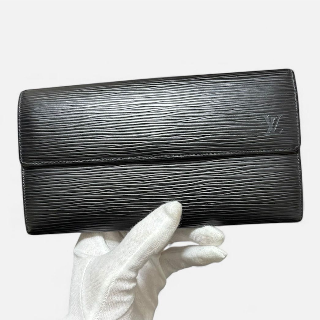 s40 ポルトモネ クレディ ポルトフォイユ サラ 旧型 エピ ノワール