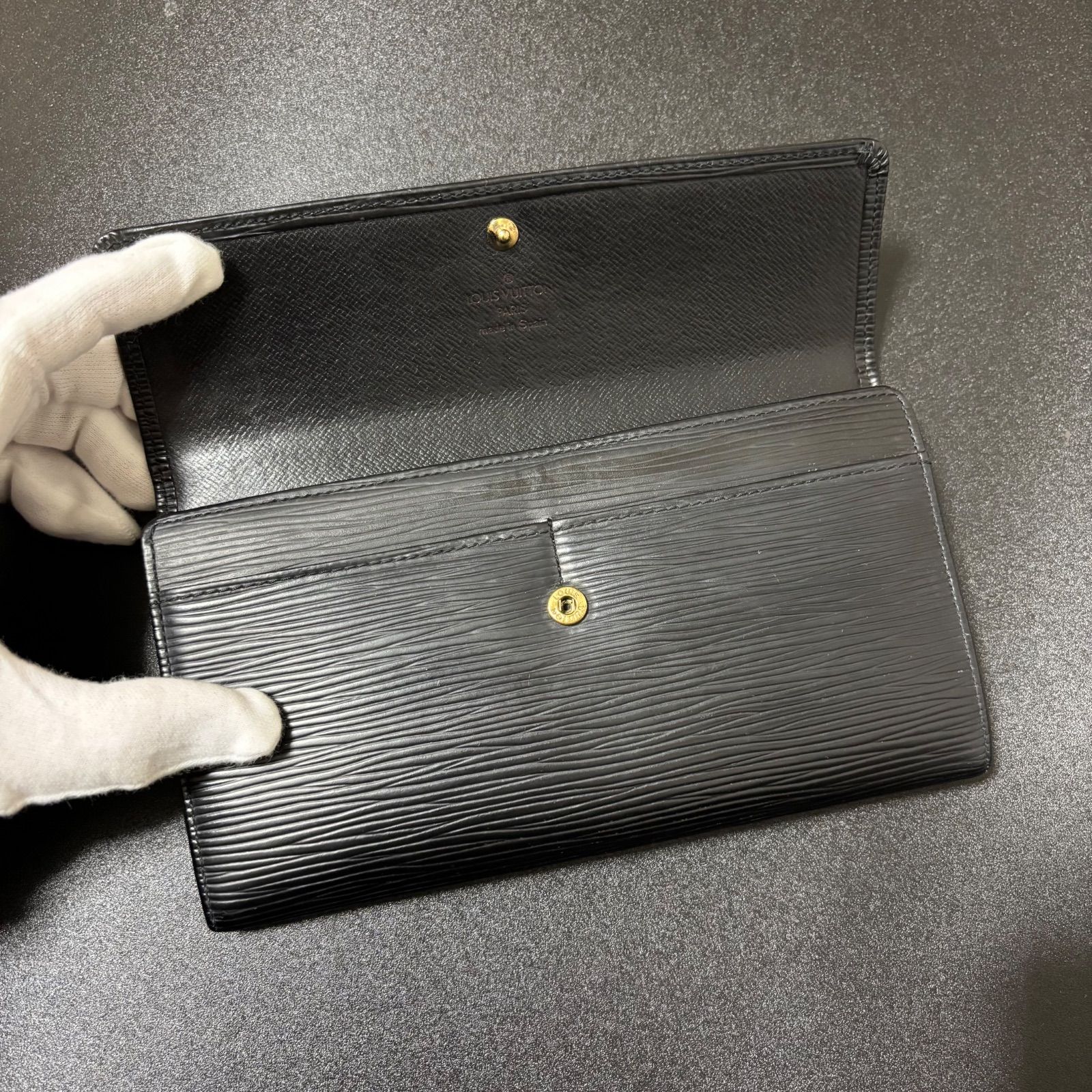 s40 ポルトモネ クレディ ポルトフォイユ サラ 旧型 エピ ノワール