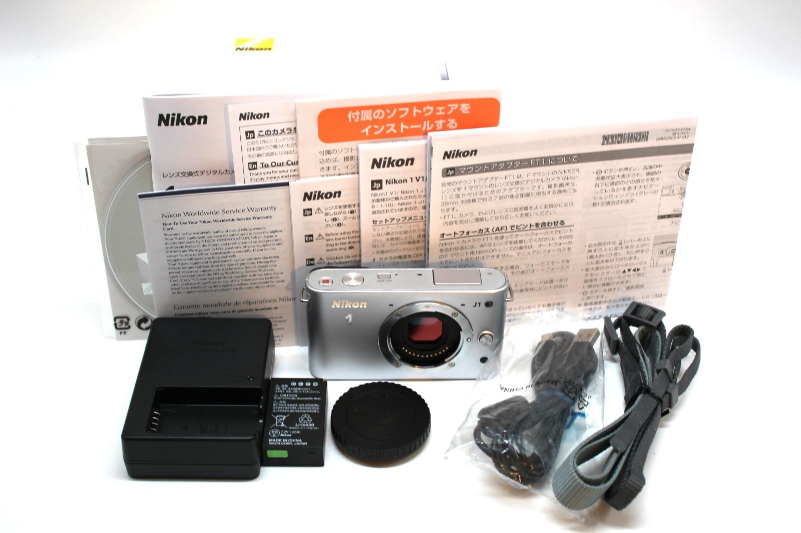 □極上品□ Nikon Nikon 1 J1 ボディ シルバー ＊26813 - メルカリ