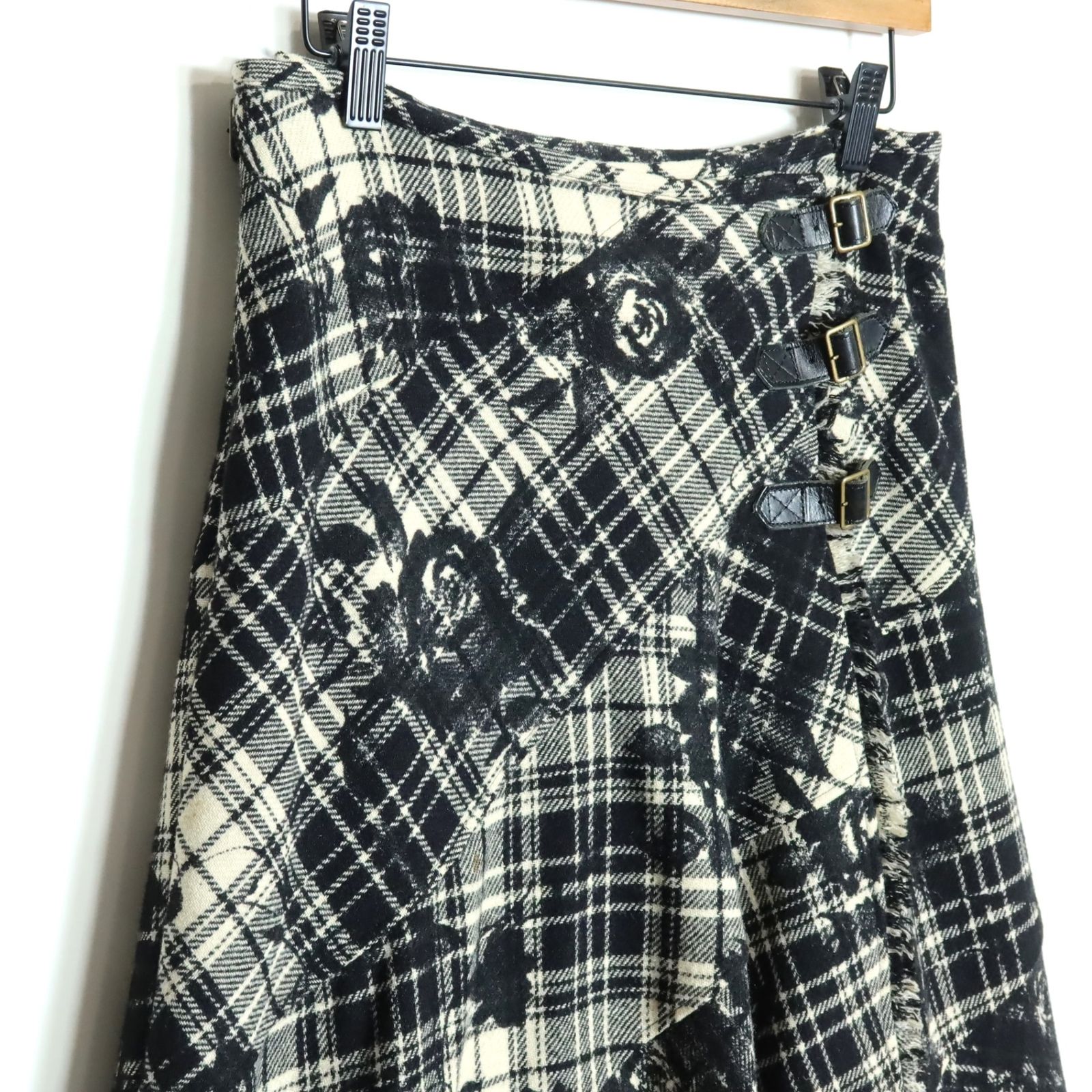 美品】インゲボルグ☆ラップ風スカート サイズS 黒×白系 チェック&花柄