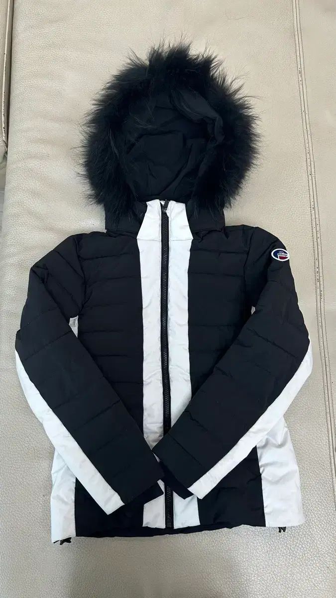 Fusalp ブラック キッズ 白 ダウン 10 サイズ