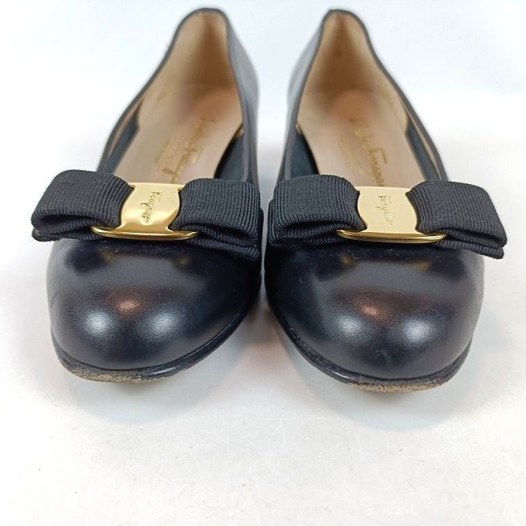 美品 Salvatore Ferragamo サルヴァトーレフェラガモ パンプス サイズ