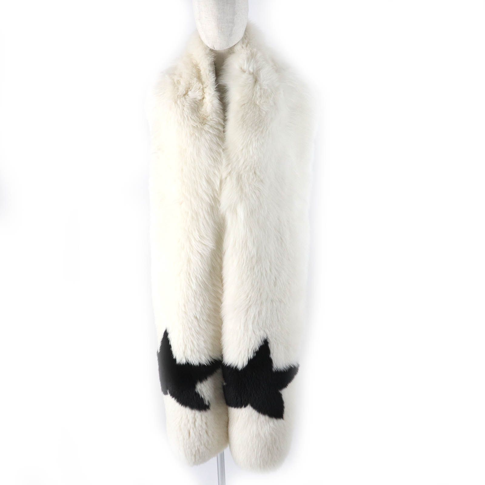 極美品△GIVENCHY ジバンシィ フォックスファー 星 スターモチーフ 超ロング マフラー 本毛皮ショール ホワイト ブラック 38 伊製 正規品 極美品△GIVENCHY ジバンシィ フォックスファー FOX 星 スターモチーフ