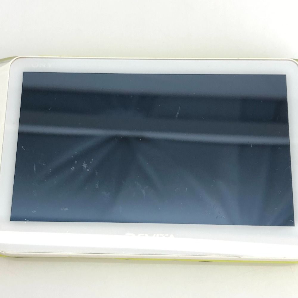  05 w 17448 T PS VITA PlayStation 本体のみ PCH 2000 ライムグリーン ホワイト 動作 み 品 本体 PS Vita(ヴィータ)