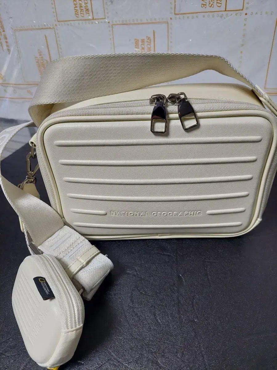 Wolverine S70 ボウリングボール グリーン/ブラック ABSオンライン ボール：WOLVERINE DARK MOSS