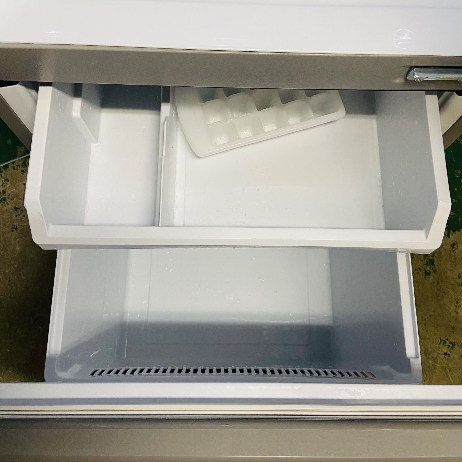 12h16. AQUA ノンフロン冷凍冷蔵庫 AQR-20M 2021年製 201ℓ - メルカリ