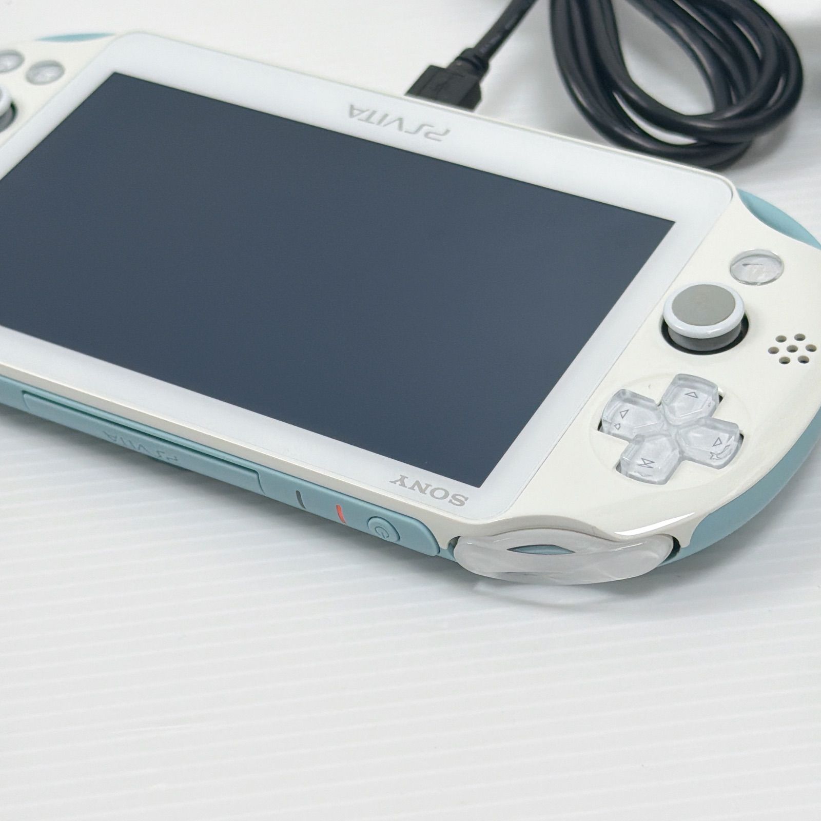 PSVITA PCH 2000 ライトブルーホワイト 4GBメモリーカード付き