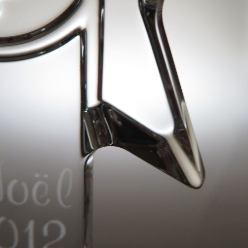 ピンバッジ付き 2012年