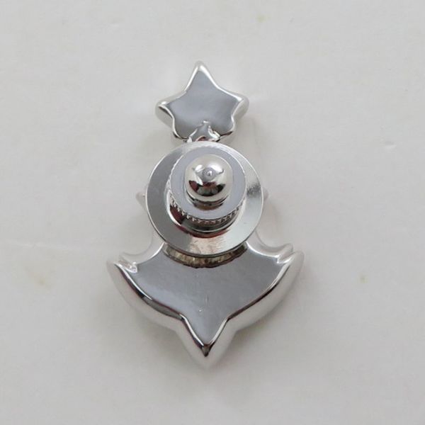  バカラ オーナメント クリスマス ノエル オブジェ シャンデリア ピンバッジ付き 2015年 Noel 箱袋付き ディスプレイ棚 置物 インテリア小物