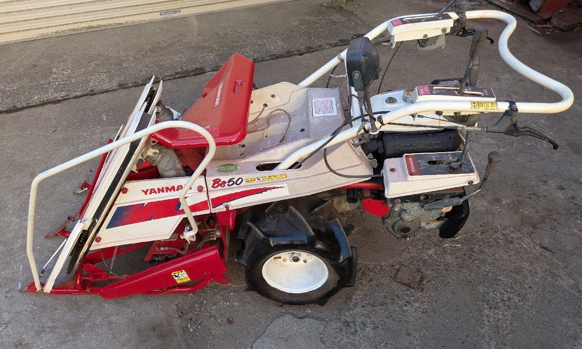 鹿児島発 ヤンマー 2条刈りガソリンエンジンバインダー Be50 送料別