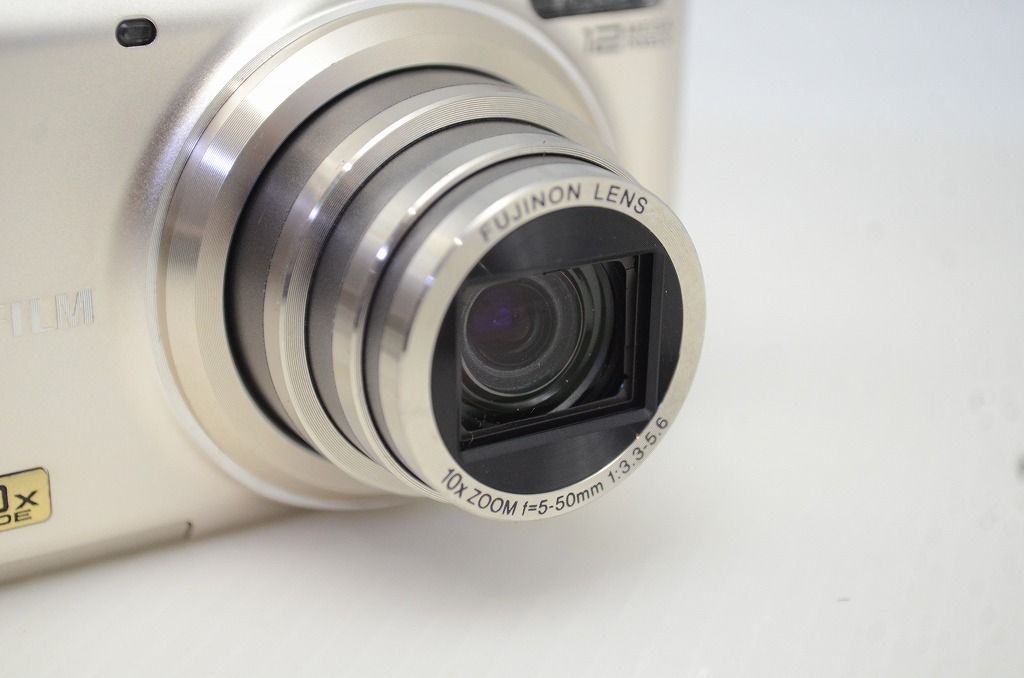 良品 FUJIFILM フジフィルム FinePix JZ300 コンパクトデジタルカメラ