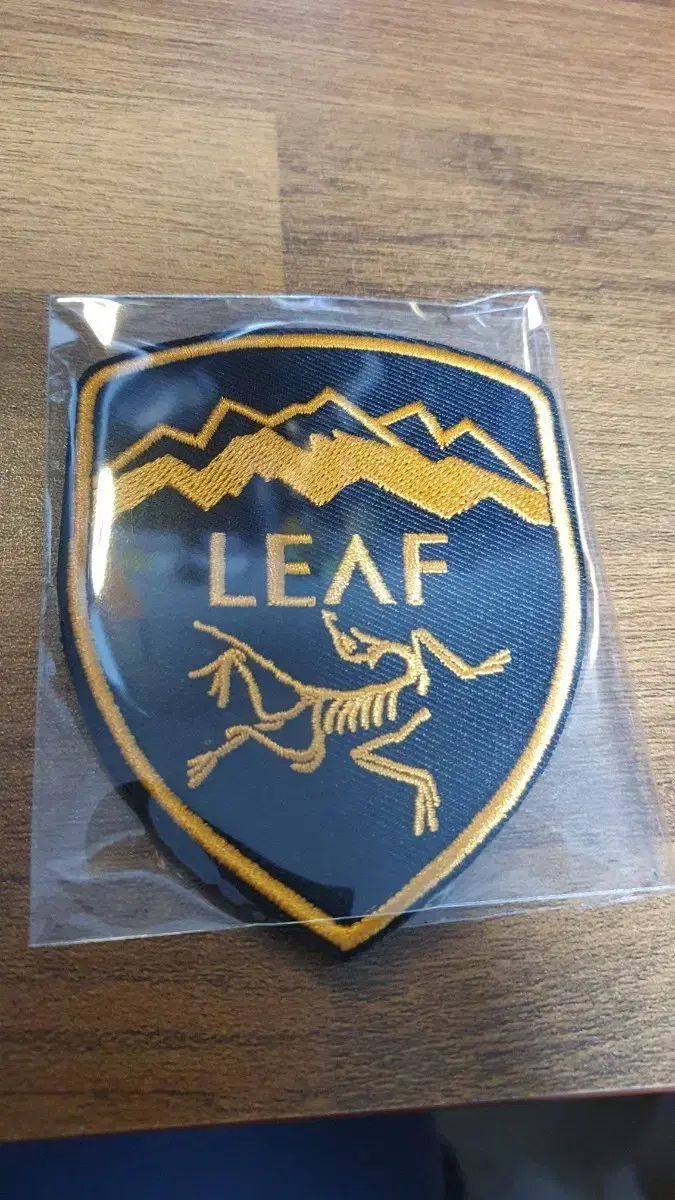 アークテリクス LEAF リーフ パッチ 검금 シールド