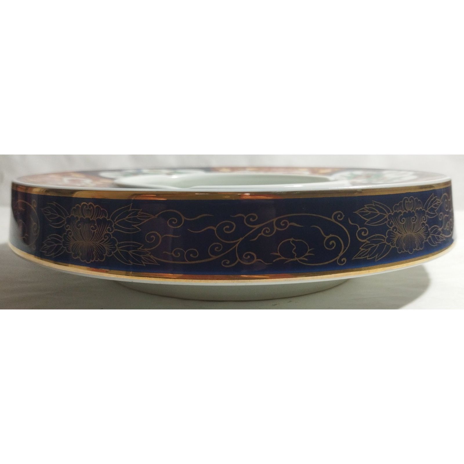 陶磁の灰皿 ( item number #13818 ) - メルカリ