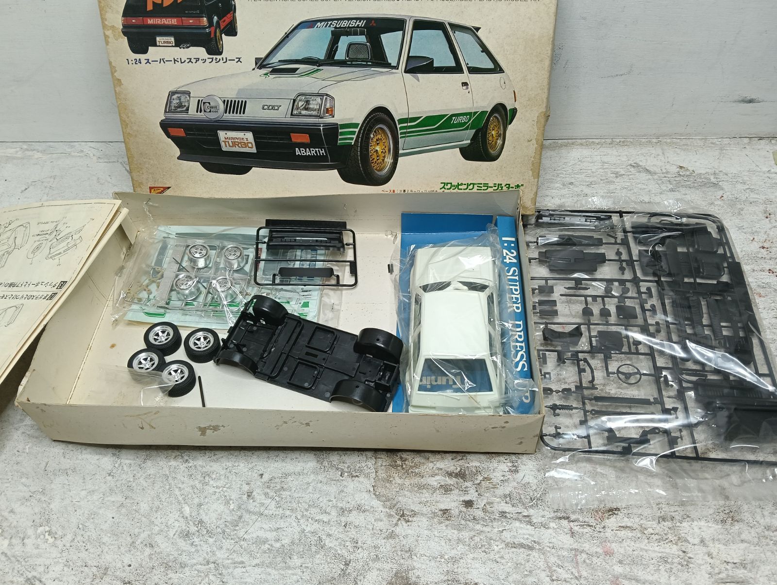 NICHIMO 日本模型 1／24 Mitsubisi MIRAGE Ⅱ SWAPPING MIRAGE TURBO